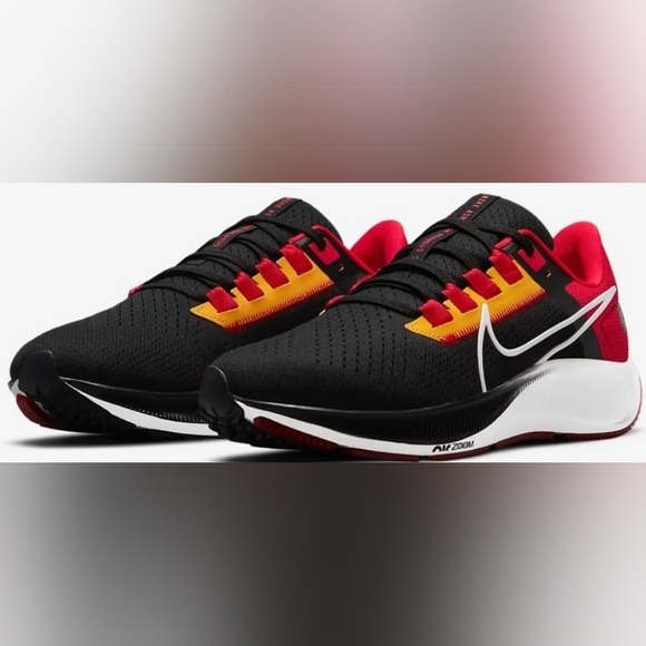 Nike Chiefs shoes - Picture 3 of 6